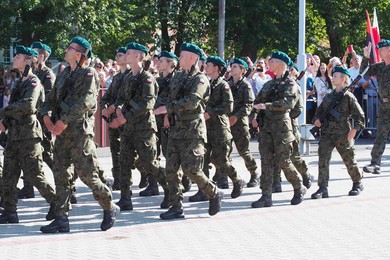 Przysięga wojskowa na rynku w Chełmnie