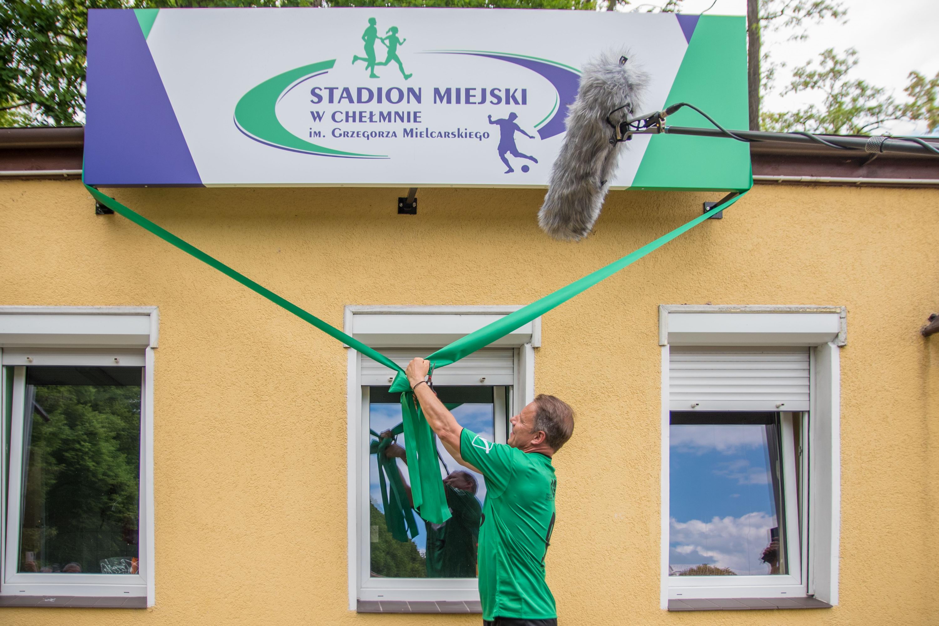 Uroczyste nadanie imienia Stadionowi Miejskiemu w Chełmnie imienia Grzegorza Mielcarskiego (fot. Pitrex)