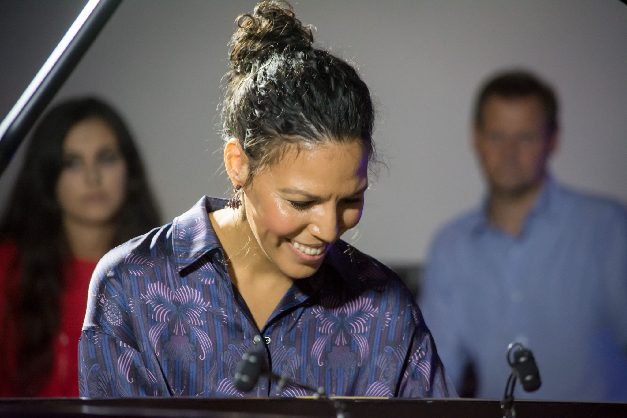 Marialy Pacheco - pierwsza kobieta - laureatka konkursu  Montreux Jazz Festiwal Solo Piano Competition, podczas koncertu w Chełmnie w  2019 r.