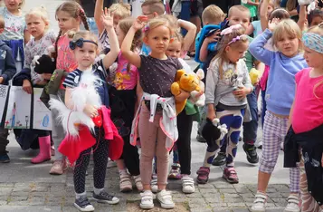 Masz Głos w Chełmnie. Happening przed ratuszem [fot. Agnieszka Waszkiewicz]