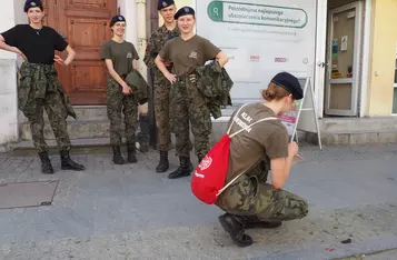 Akcja znakowania psich odchodów na ulicach Chełmna