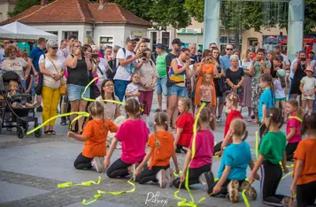 Wibracje Letniego Przesilenia na rynku w Chełmnie/ Pitrex