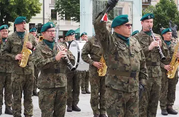 Uroczystości wojskowe na rynku w Chełmnie/ AW