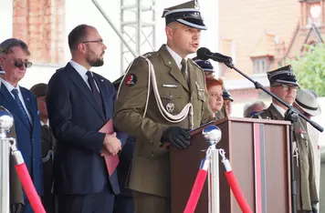 Uroczystości wojskowe na rynku w Chełmnie/ AW