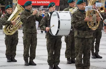 Uroczystości wojskowe na rynku w Chełmnie/ AW