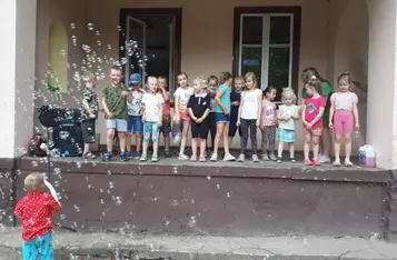 Piknik Rodzinny w przedszkolu w Trzebczu Szlacheckim/ fot. Jakub Beszczyński