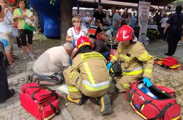 Dramatyczne chwile na festiwalu w Chełmnie. Kilka poparzonych osób/ Fot. Pitrex