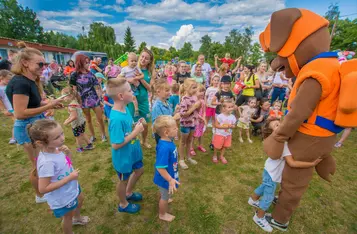 Dzień Kolorów Holi i Festiwal Baniek Mydlanych w Chełmnie/ fot. PITREX