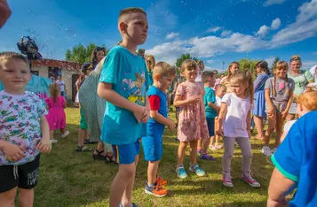 Dzień Kolorów Holi i Festiwal Baniek Mydlanych w Chełmnie/ fot. PITREX