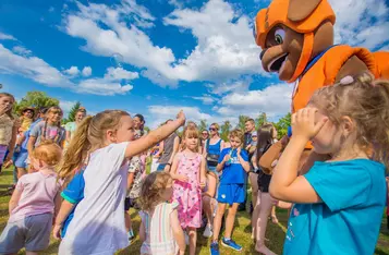 Dzień Kolorów Holi i Festiwal Baniek Mydlanych w Chełmnie/ fot. PITREXDzień Kolorów Holi i Festiwal Baniek Mydlanych w Chełmnie/ fot. PITREXDzień Kolorów Holi i Festiwal Baniek Mydlanych w Chełmnie/ fot. PITREX