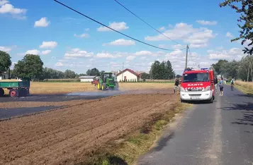 Pożar na polu pomogli ugasić mieszkańcy Bieńkówki/ Fot. OSP Bieńkówka