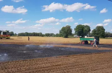 Pożar na polu pomogli ugasić mieszkańcy Bieńkówki/ Fot. OSP Bieńkówka