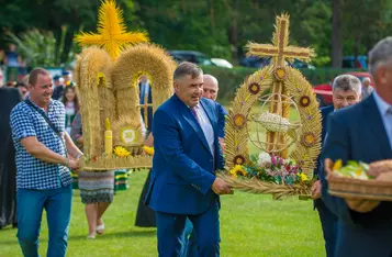 Mieszkańcy gminy Chełmno bawili się na imprezie dożynkowej w Podwiesku/ Fot. Pitrex