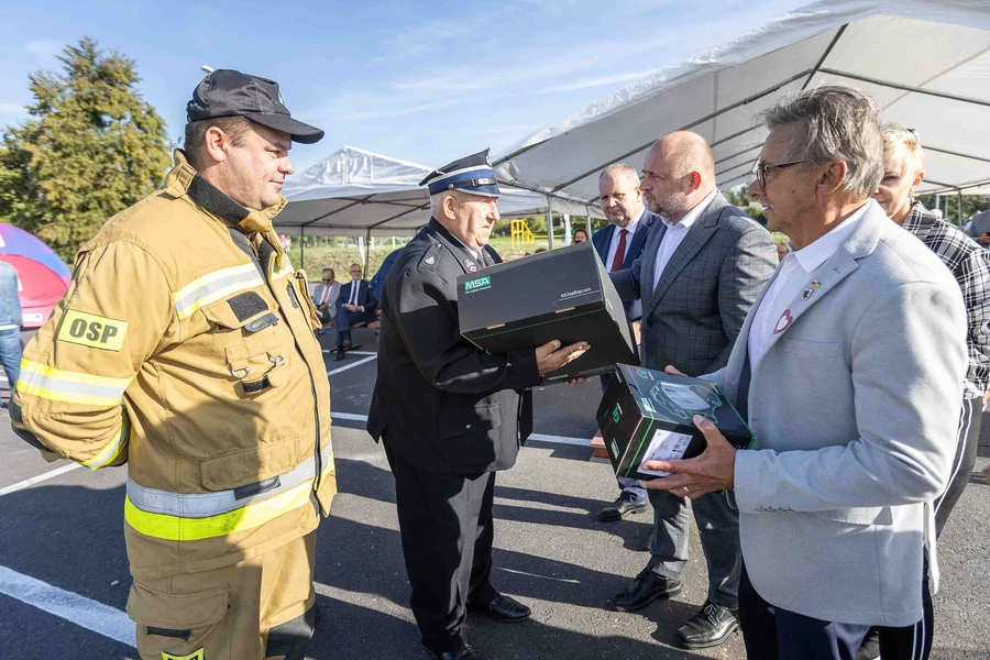 Uroczyste otwarcie drogi ze Stolna do Wąbrzeźna/ Fot. Szymon Zdziebło tarantoga.pl