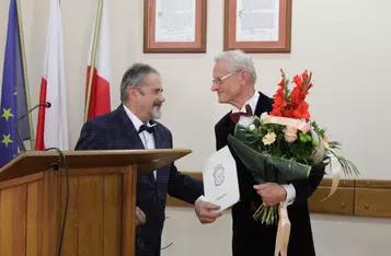 Uroczystość nadania tytułu Zasłużony dla Miasta Chełmna Władysławowi Fliegerowi/FOT. JD