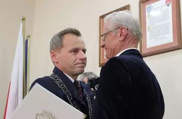 Uroczystość nadania tytułu Zasłużony dla Miasta Chełmna Władysławowi Fliegerowi/FOT. JD