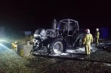 Pożar ciągnika w gminie Unisław/ KP PSP Chełmno