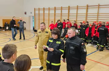 W gminie Chełmno odbyły się Zawody Halowe Młodzieżowych Drużyn Pożarniczych/ Fot. OSP Bieńkówka