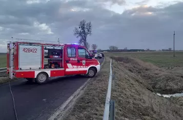 Wypadek na drodze wojewódzkiej nr 550 w gminie Chełmno/ Fot. OSP Bieńkówka