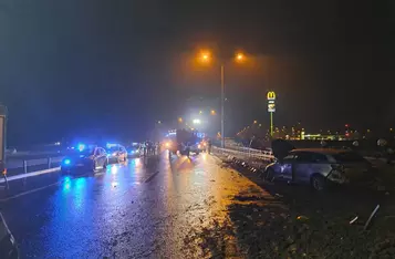 Autostrada A1 była zablokowana w obydwu kierunkach/ Fot. KP PSP Chełmno