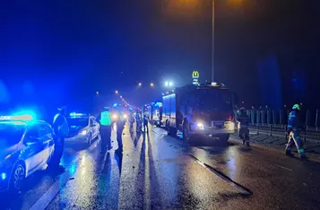 Autostrada A1 była zablokowana w obydwu kierunkach/ Fot. KP PSP Chełmno