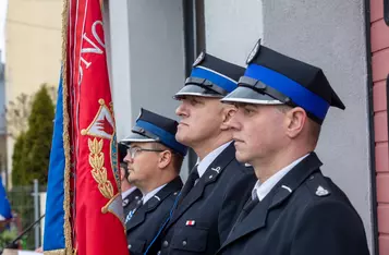 Otwarcie remizy w Unisławiu fot. Mikołaj Kuras dla UMWKP