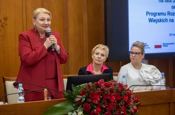 Wręczenie umów FeDKP i PROW, fot. Mikołaj Kuras dla UMWKP