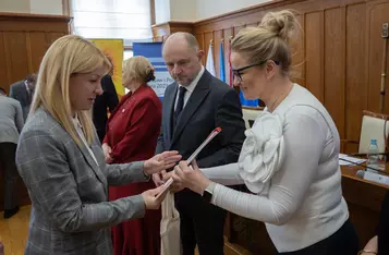 Wręczenie umów FeDKP i PROW, fot. Mikołaj Kuras dla UMWKP