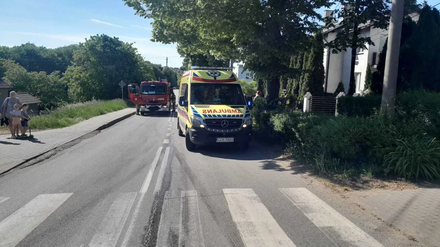 Dwa auta zderzyły się na Szosie Grudziądzkiej w Chełmnie/ Fot. KP PSP Chełmno