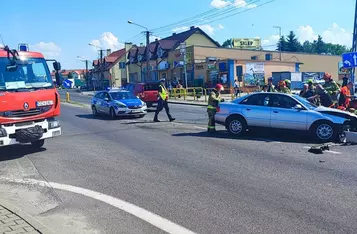 Auta zderzyły się na drodze krajowej nr 91 pod Chełmnem/ Fot. KP PSP Chełmno