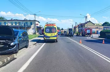 Auta zderzyły się na drodze krajowej nr 91 pod Chełmnem/ Fot. KP PSP Chełmno