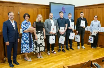  tap wojewódzki X edycji konkursu ,,Olimpiada Solidarności. Dwie dekady historii”. Fot. Andrzej Goiński/UMWKP