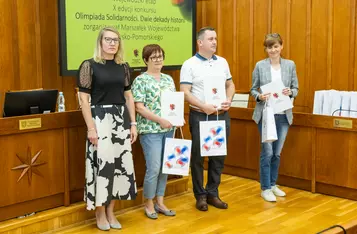  tap wojewódzki X edycji konkursu ,,Olimpiada Solidarności. Dwie dekady historii”. Fot. Andrzej Goiński/UMWKP