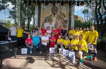 Mecz piłkarski Reprezentacji Polski Bezdomnych z zespołem dziennikarzy Kujaw i Pomorza/ Fot. Mikołaj Kuras/UMWKP