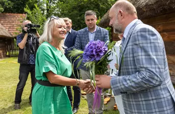 Nagrody dla muzealników. / Fot. Szymon Zdziebło tarantoga.pl dla UMWKP