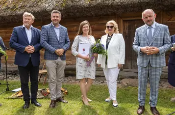 Nagrody dla muzealników. / Fot. Szymon Zdziebło tarantoga.pl dla UMWKP