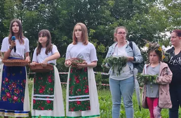 Noc Świętojańska nad Wisłą w Bieńkówce w gminie Chełmno/ Fot. Bartosz Kubacki