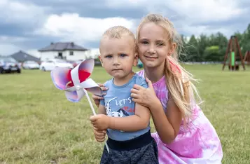 Piknik europejski w Łubiance, fot. Szymon Zdziebło, tarantoga.pl dla UMWKP