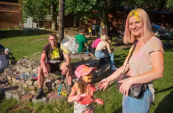 Kolor fest z proszkami holi w Chełmnie/ Fot. Pitrex