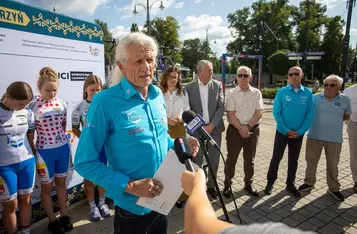 Konferencja prasowa przed wyścigiem kolarskim Śladami królewny Anny Wazówny, fot. Mikołaj Kuras dla UMWKP