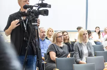 Ceremonia wręczenia umów FEdKP i PROW, fot. Szymon Zdziebło/tarantoga dla UMWKP