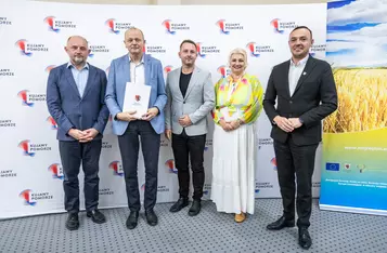 Ceremonia wręczenia umów FEdKP i PROW, fot. Szymon Zdziebło/tarantoga dla UMWKP