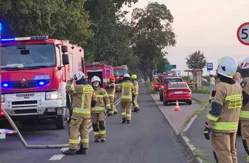 Pożar zabytkowego młyna w Kijewie Szlacheckim pod Chełmnem/ Fot. KP PSP Chełmno