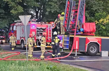 Pożar zabytkowego młyna w Kijewie Szlacheckim pod Chełmnem/ Fot. KP PSP Chełmno