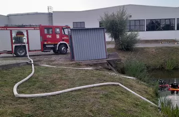 Pożar zabytkowego młyna w Kijewie Szlacheckim pod Chełmnem/ Fot. OSP Bieńkówka