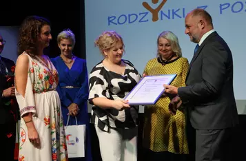 Gala wręczenia nagród w konkursie „Rodzynki z pozarządówki”, fot. Mikołaj Kuras dla UMWKP