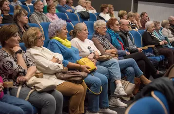 Złoty Jesienny Liść w Chełmnie. Seniorzy wychodzą na scenę