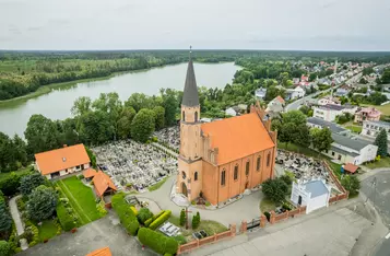 Raciąż. Kościół pw. Św. Trójcy. Fot. Tomasz Czachorowski