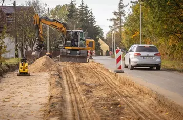 Modernizacja drogi wojewódzkiej nr 657 w Nowej Wsi, fot. Szymon Zdziebło/tarantoga.pl dla UMWKP