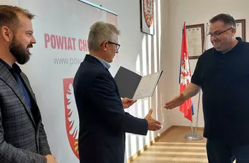 Studenci z Chełmna i okolic ze stypendiami starosty chełmińskiego/ Starostwo Powiatowe w Chełmnie